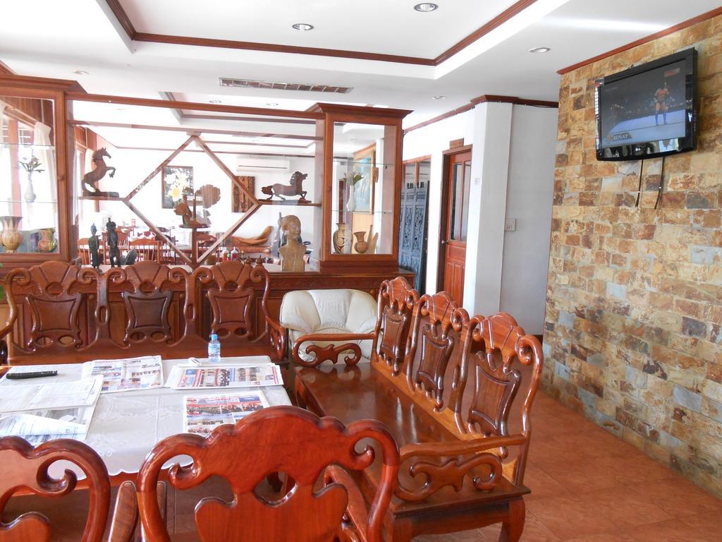 Chanthasom Guesthouse Ban Nongdouang Exterior photo